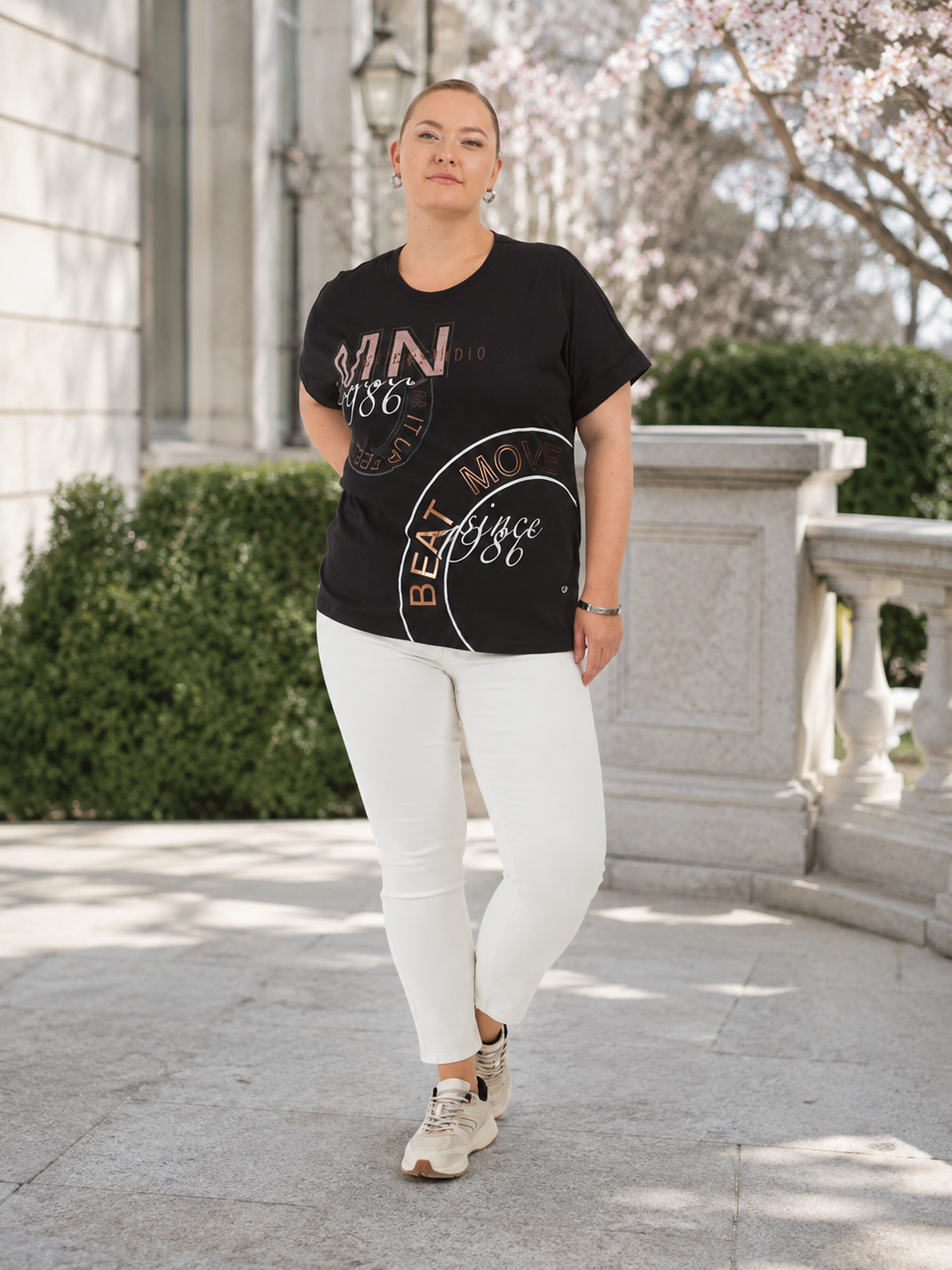 Black Beat Move Printed Blouse